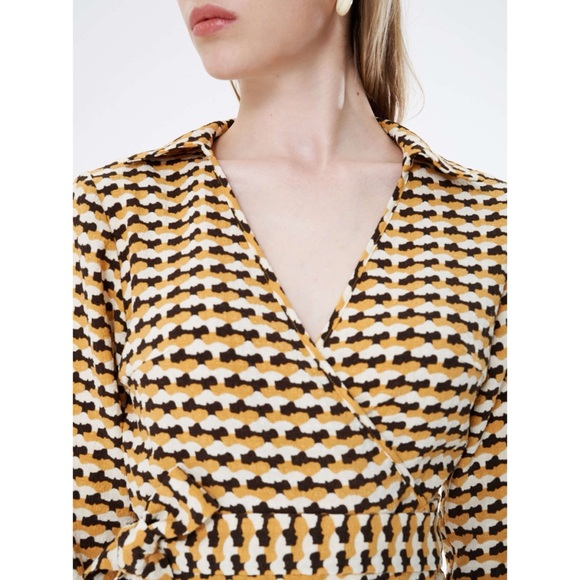 Cider Allover Print V-Neck Mini Dress - Size Large - Picture 6 of 14